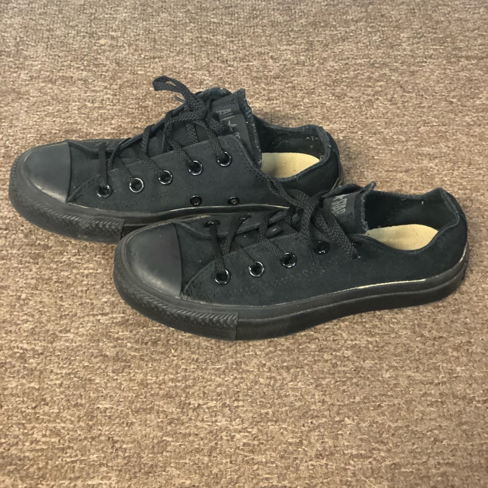 Low top Converse